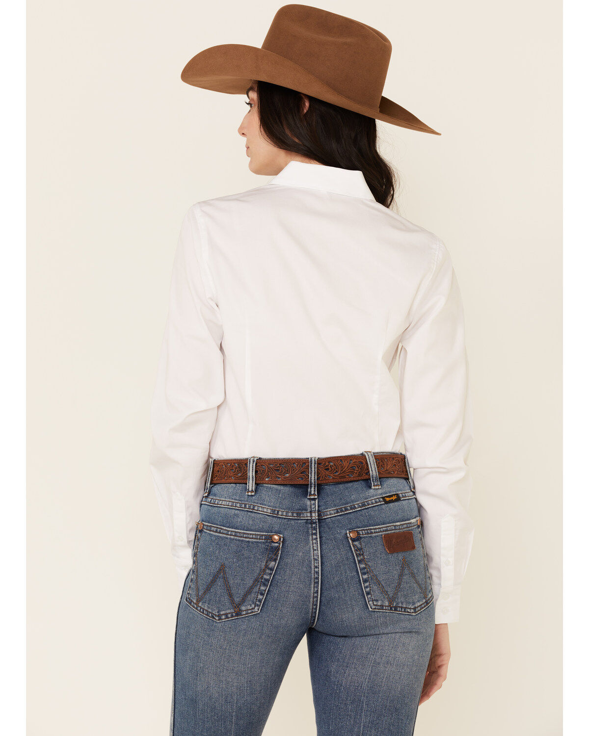 90546-cinch-women-s-solid-long-sleeve-button-down-western-shirt-1.jpg