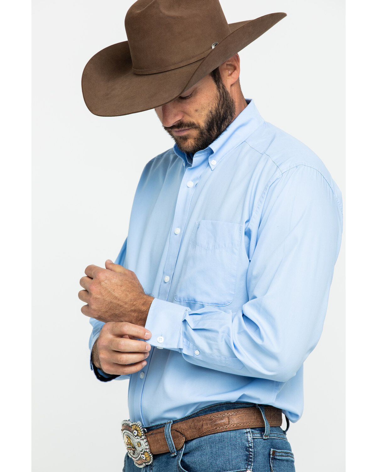 95431-ariat-men-s-wrinkle-free-solid-long-sleeve-button-down-western-shirt-1.jpg