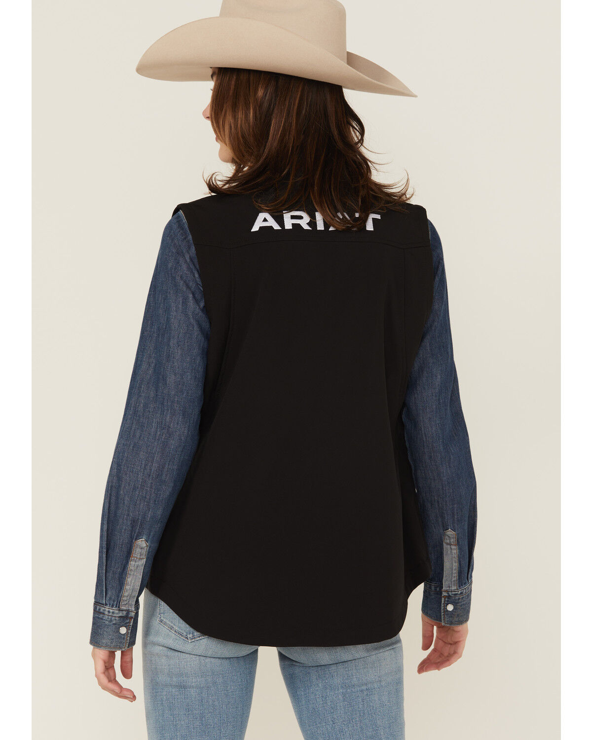 95652-ariat-women-s-team-softshell-vest-1.jpg