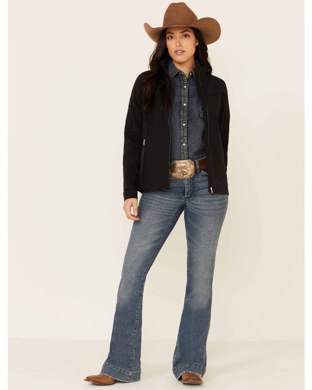 Ariat Women's Black Agile Logo Zip-Up Softshell Jacket